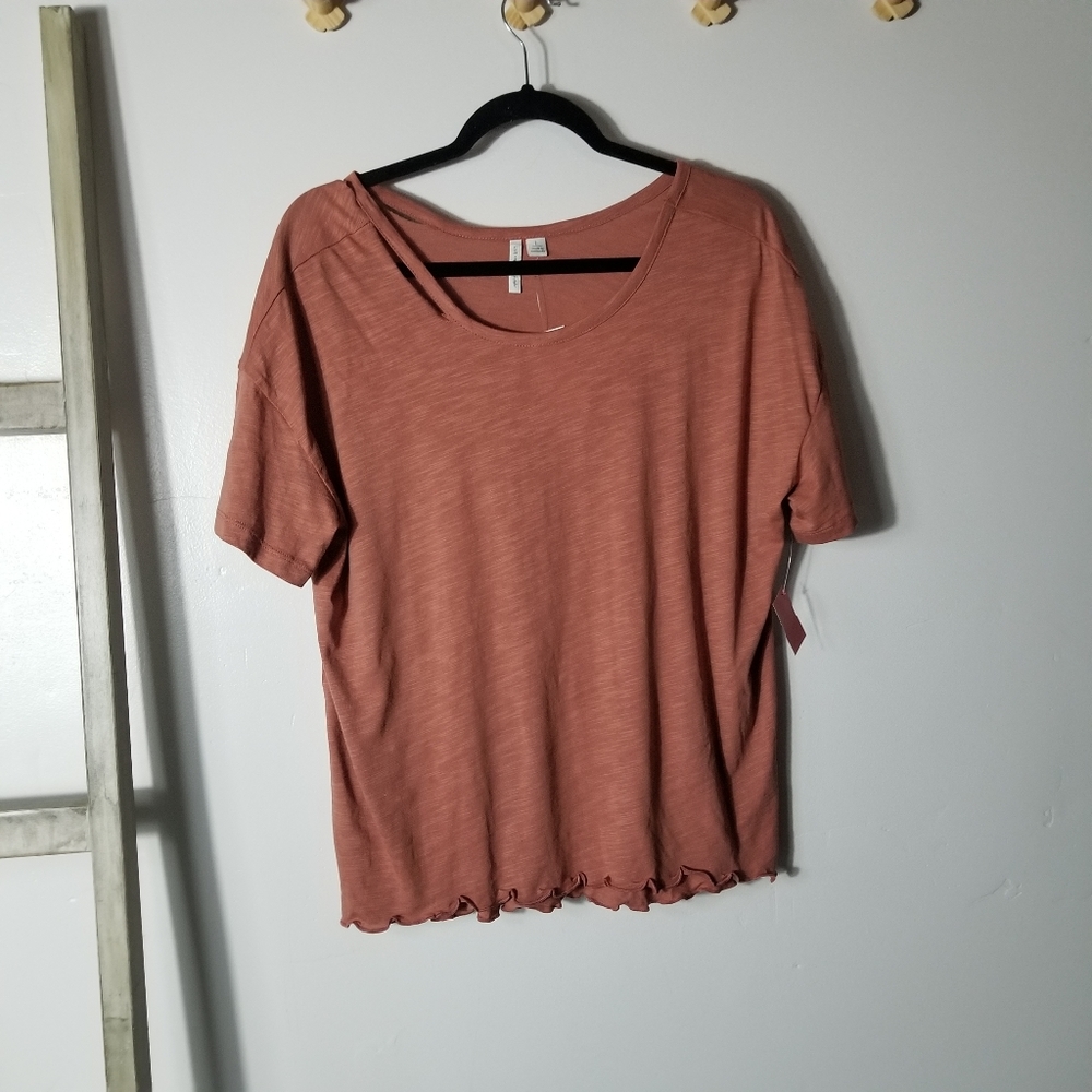 NWT LIVE WELL LIFESTYLE WOMEN'S BLOUSE SIZE LARGE